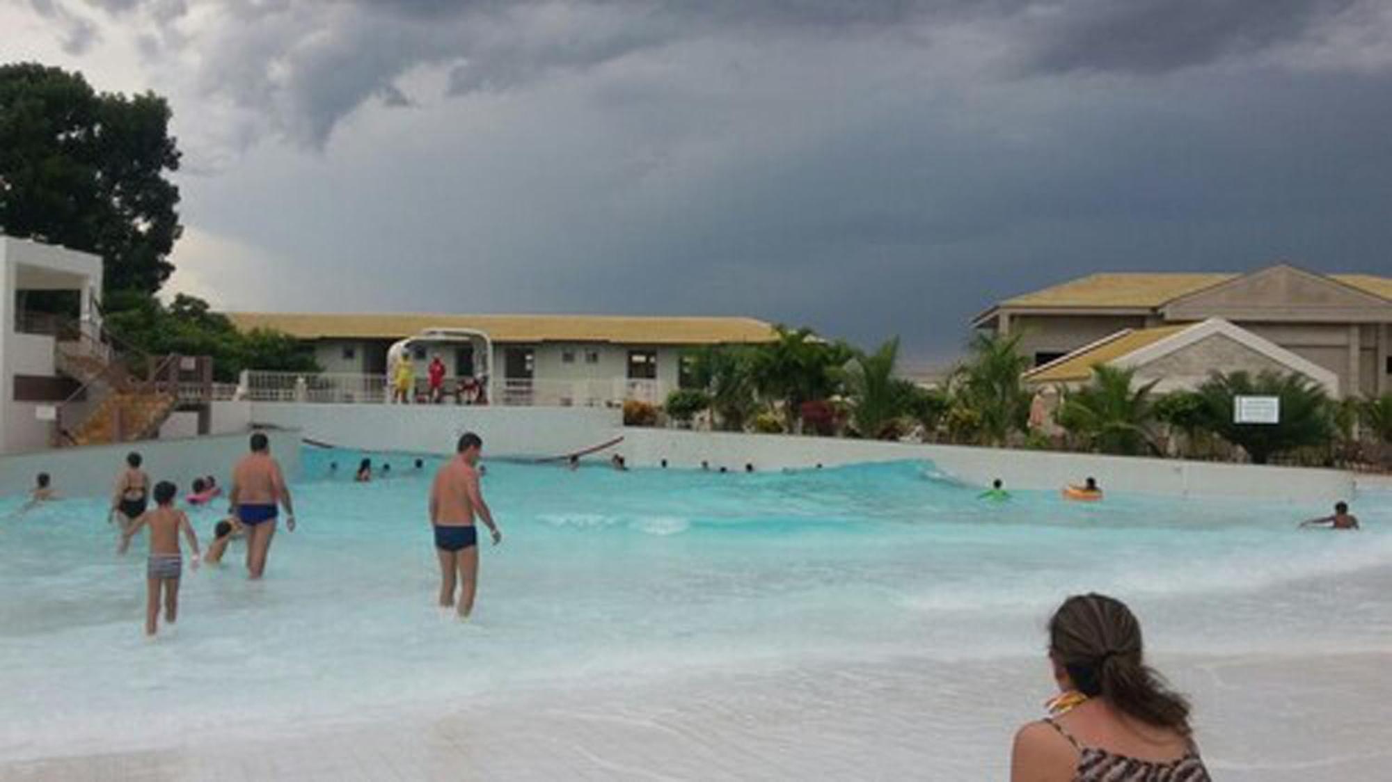 Lacqua diRoma - Ótimas Suítes - Resort com Piscina de ondas Caldas Novas Exterior foto