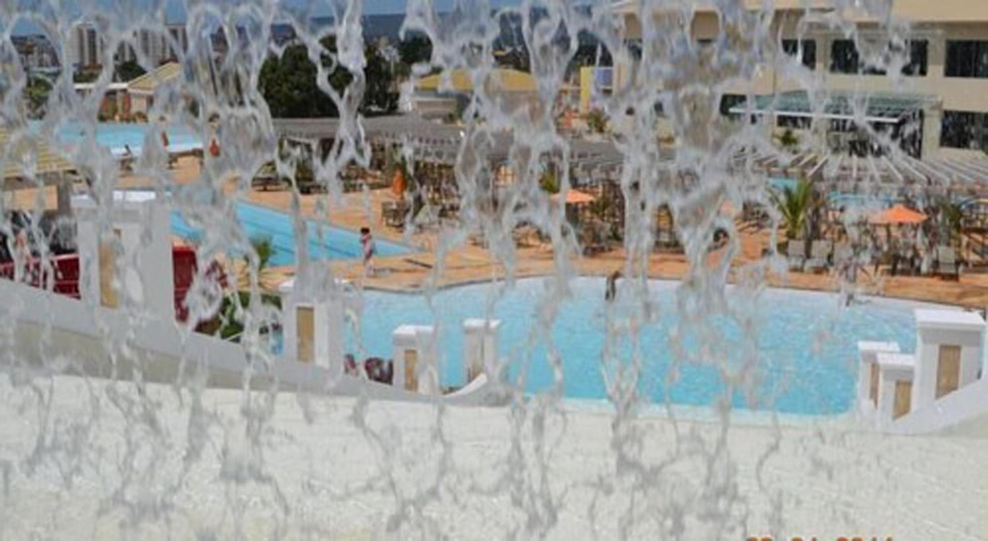 Lacqua diRoma - Ótimas Suítes - Resort com Piscina de ondas Caldas Novas Exterior foto