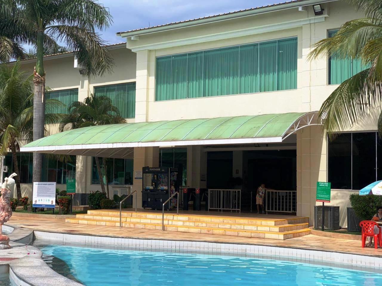 Lacqua diRoma - Ótimas Suítes - Resort com Piscina de ondas Caldas Novas Exterior foto