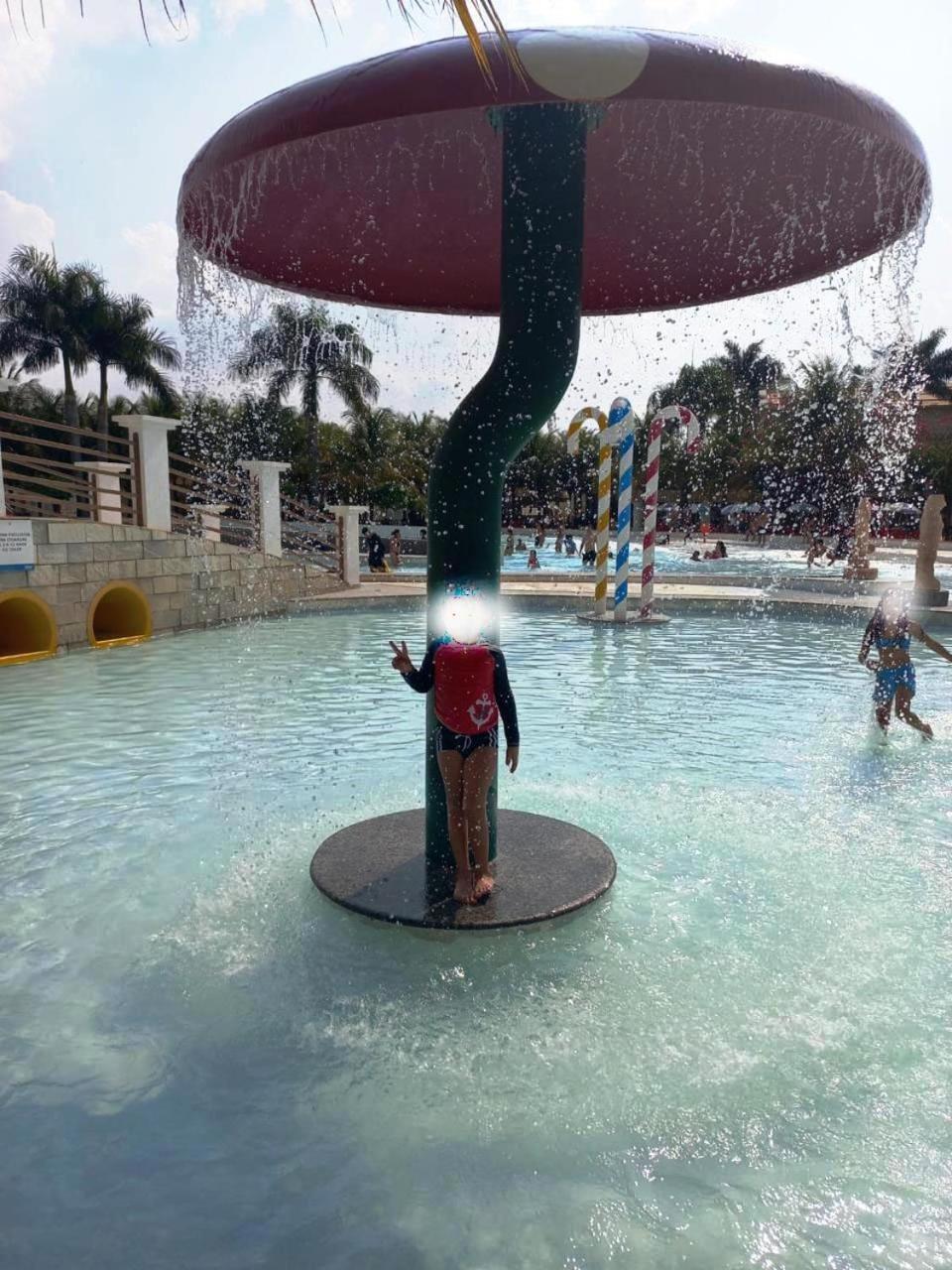 Lacqua diRoma - Ótimas Suítes - Resort com Piscina de ondas Caldas Novas Exterior foto